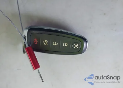 2017 Ford Taurus Sel z USA, uszkodzony, nr VIN 1FAHP2E82HG133392